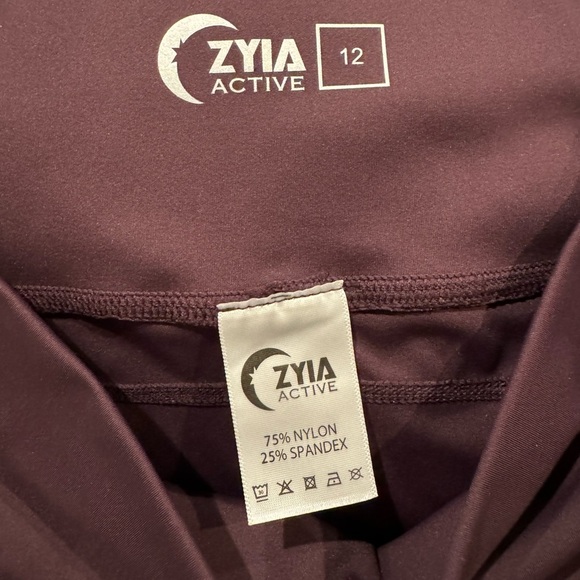 Zyia Active capris - Picture 3 of 4